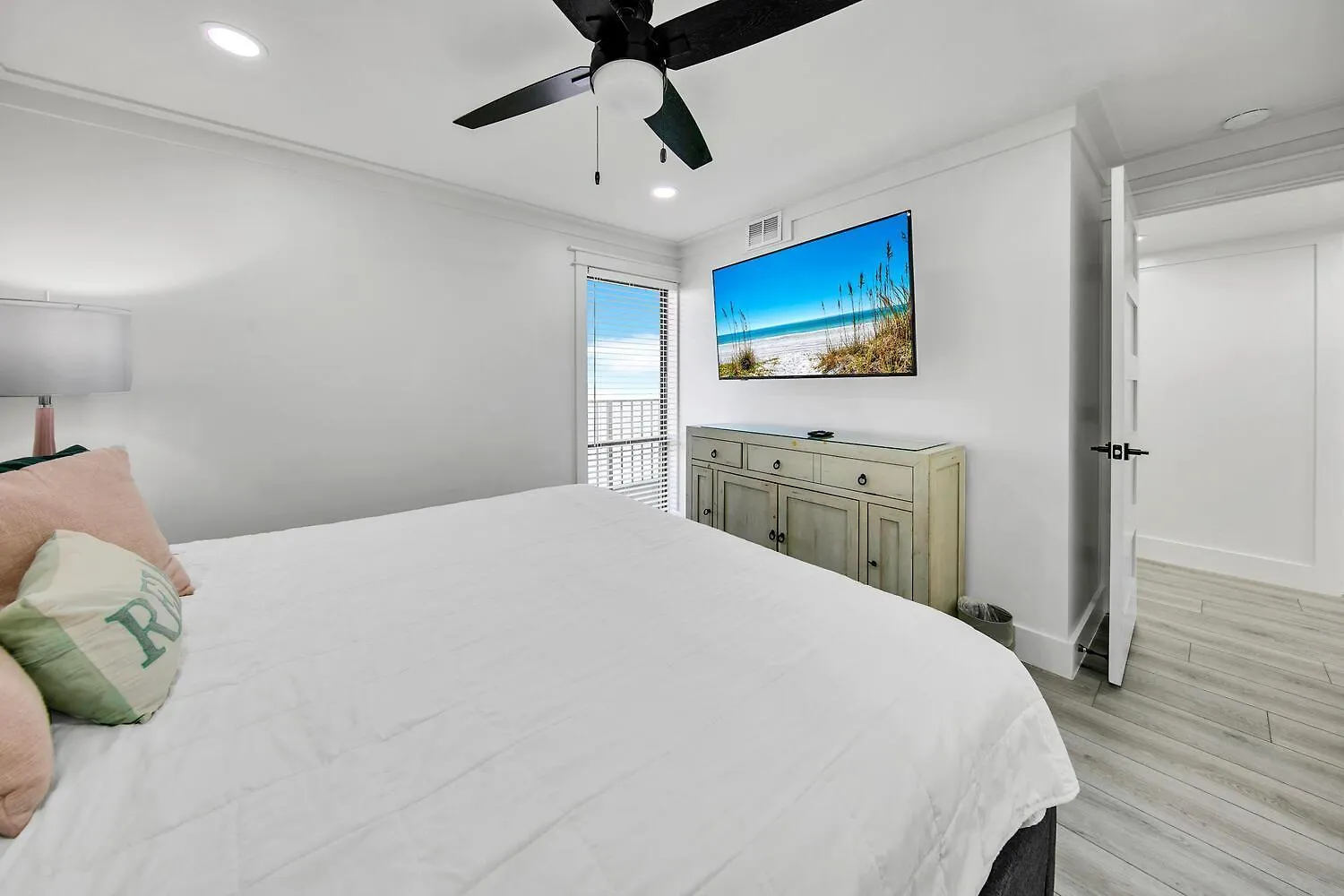Edgewater Tower 2-407 Villa Panama City Beach Semesterbostad